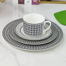 欧式陶瓷网红圆形牛排西餐盘北欧家用奢华咖啡杯碟餐具摆盘批发
