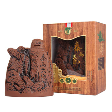 整箱山东白酒泰山大观石头瓶珍藏42度52度浓香型白酒固态纯粮食酒