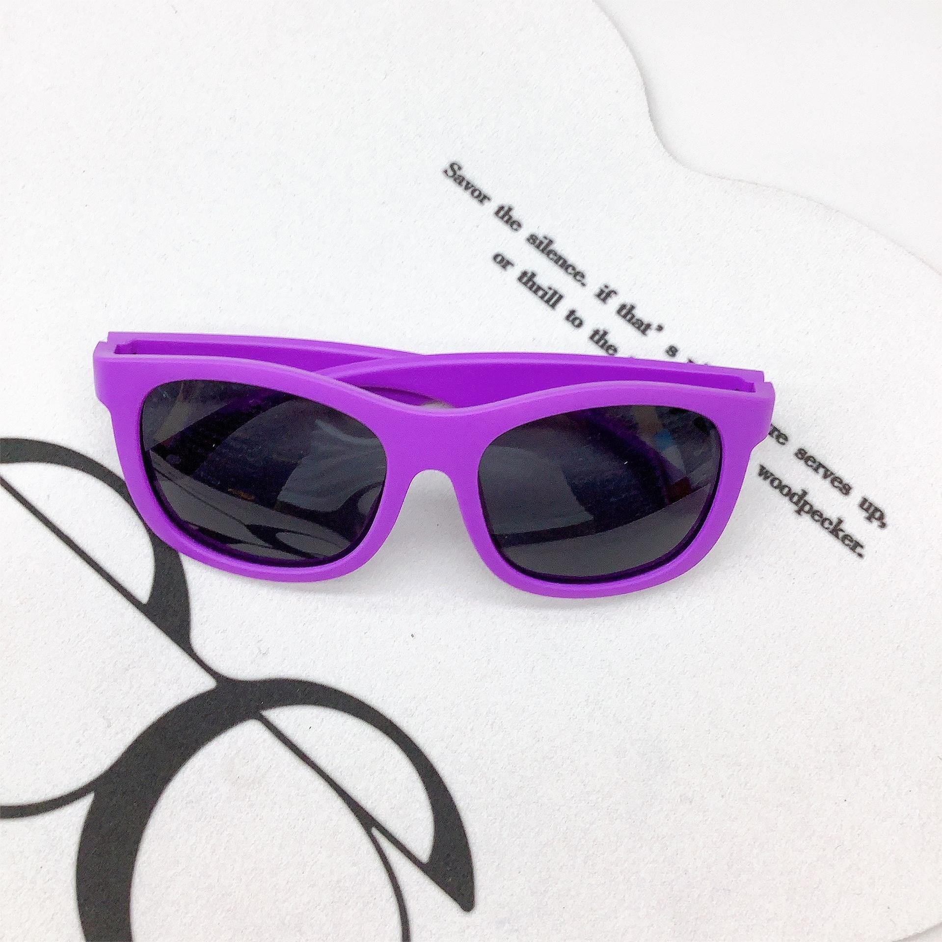 Cute Fashion Kids Sunglasses Retro Square Frame Silicone Polarized Boys and Girls UV Protection Sun-Resistant Sunglasses