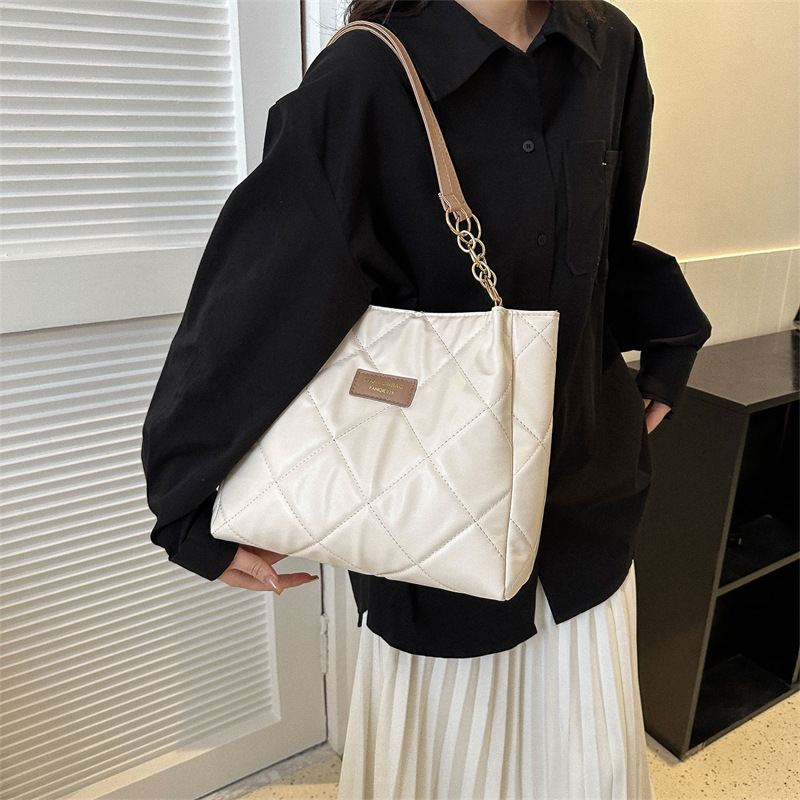 Bag Wholesale Korean Style High-Grade Women's Bag 2023 Popular Rhombus Large Capacity Totes Casual Shoulder Underarm Bag