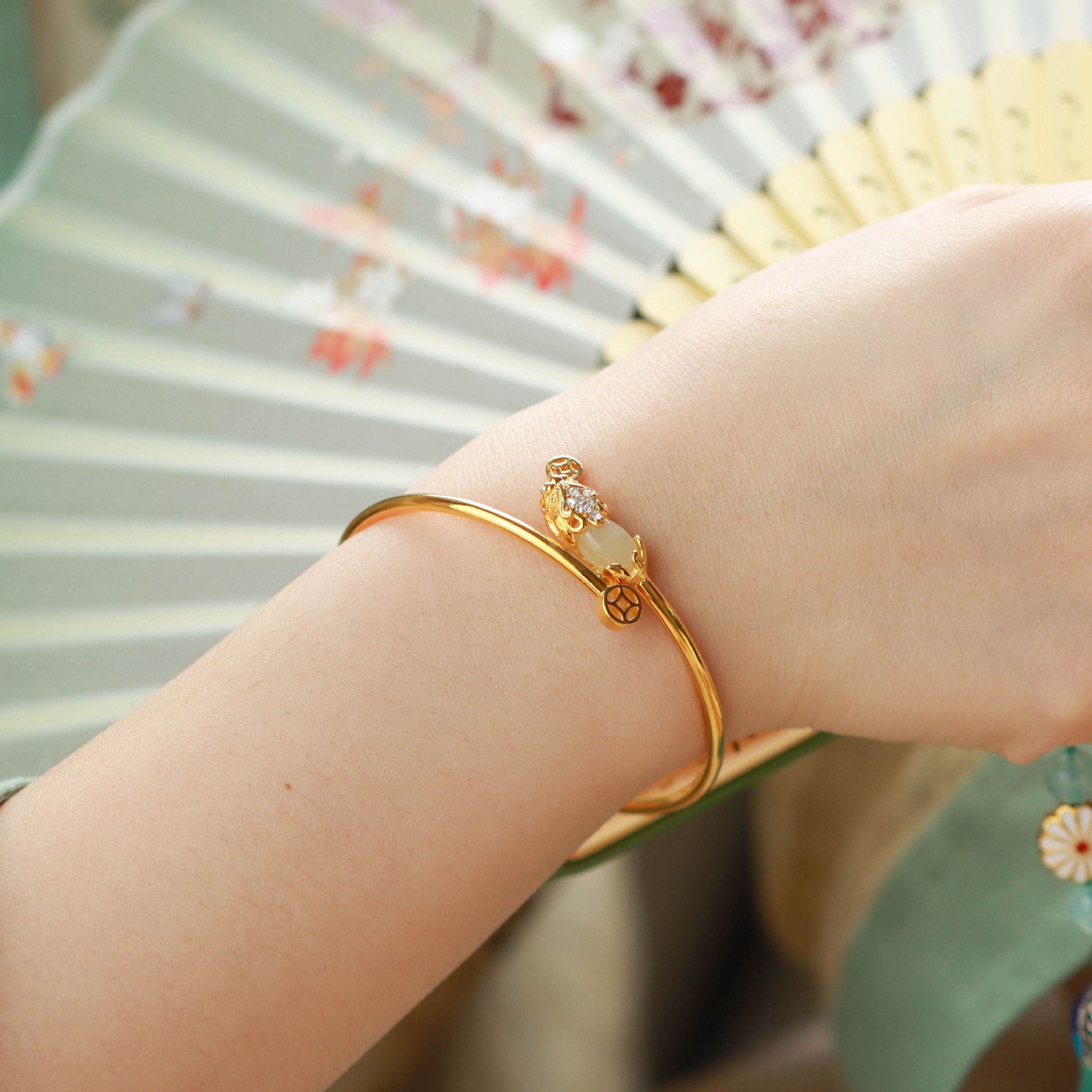 蔓时光s925纯银手镯天然和田玉貔貅开口原创小众设计气质国风镯子