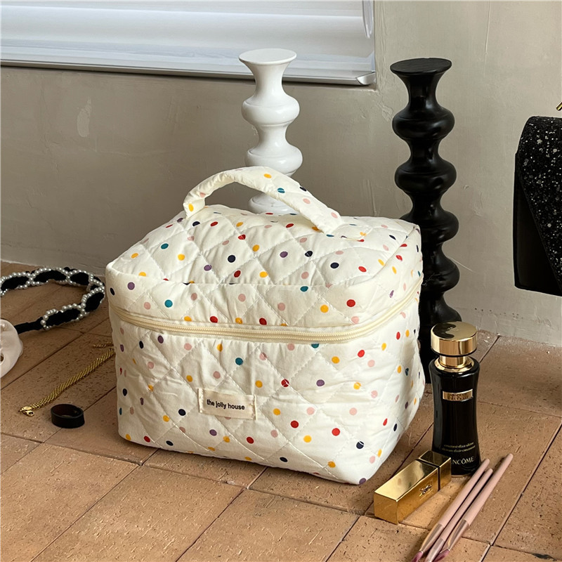 Cosmetic Bag Women's 2023 New Portable Large Capacity Girl Heart Cartoon Dot Cosmetic Storage Bag Wash Bag