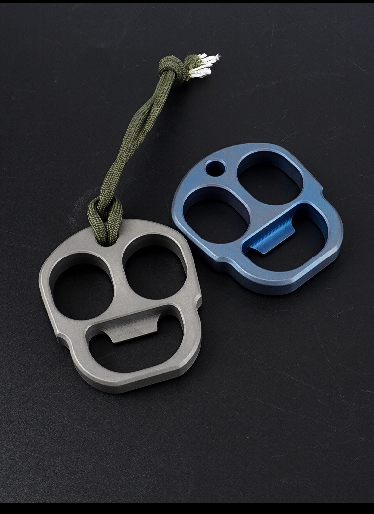 新款纯钛指虎防身手指虎铁拳头指扣套拳扣户外防身武器破窗器