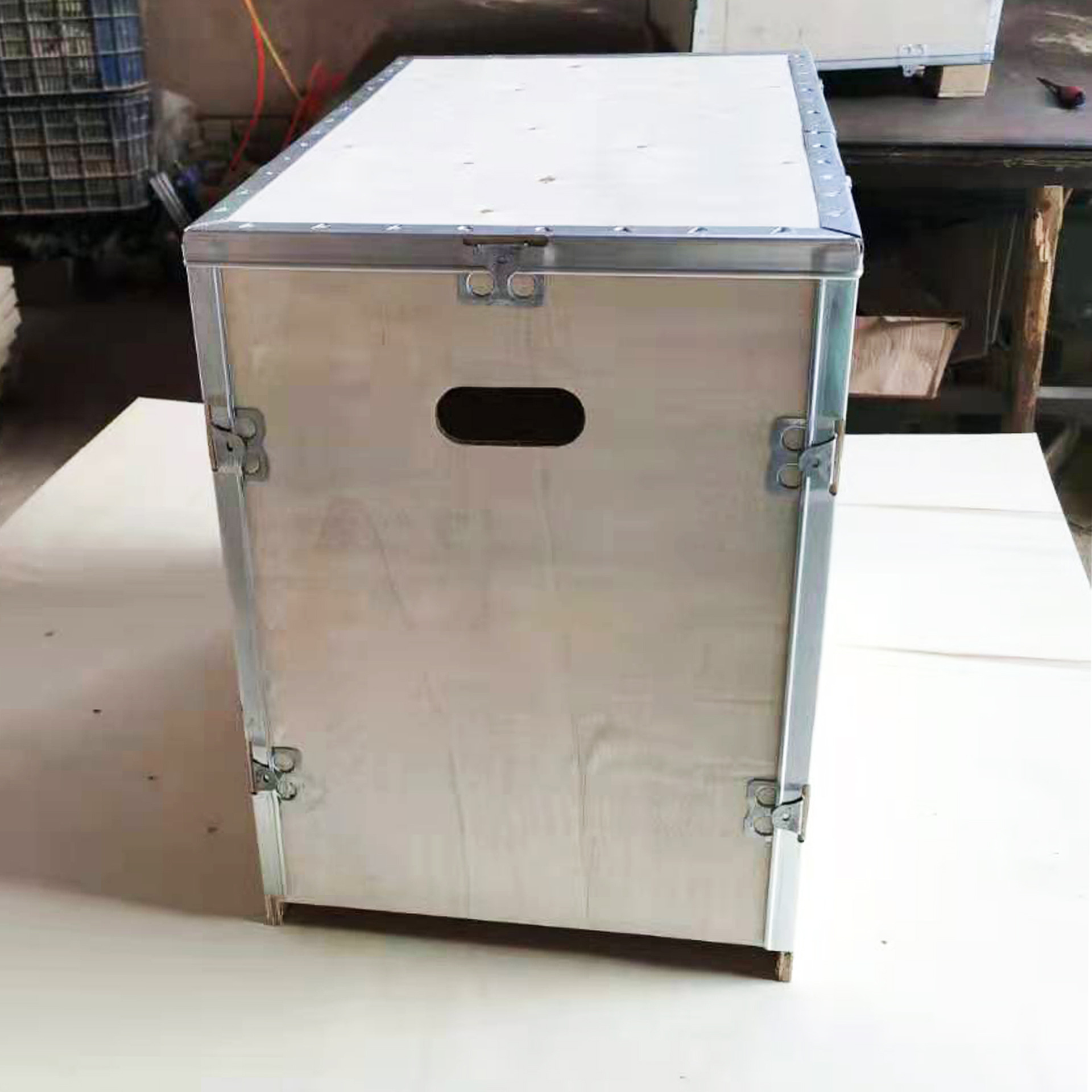 物流周转包装可拆卸胶合板木箱免熏蒸发电机钢带包边卡扣木箱大号