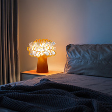 意大利设计师花朵台灯简约现代创意花形灯卧室床头书房浪漫装饰灯