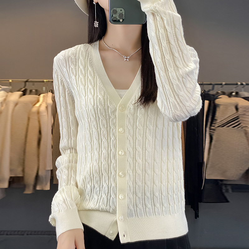 春秋新款时尚针织衫女外套宽松显瘦长袖纯色外搭上衣