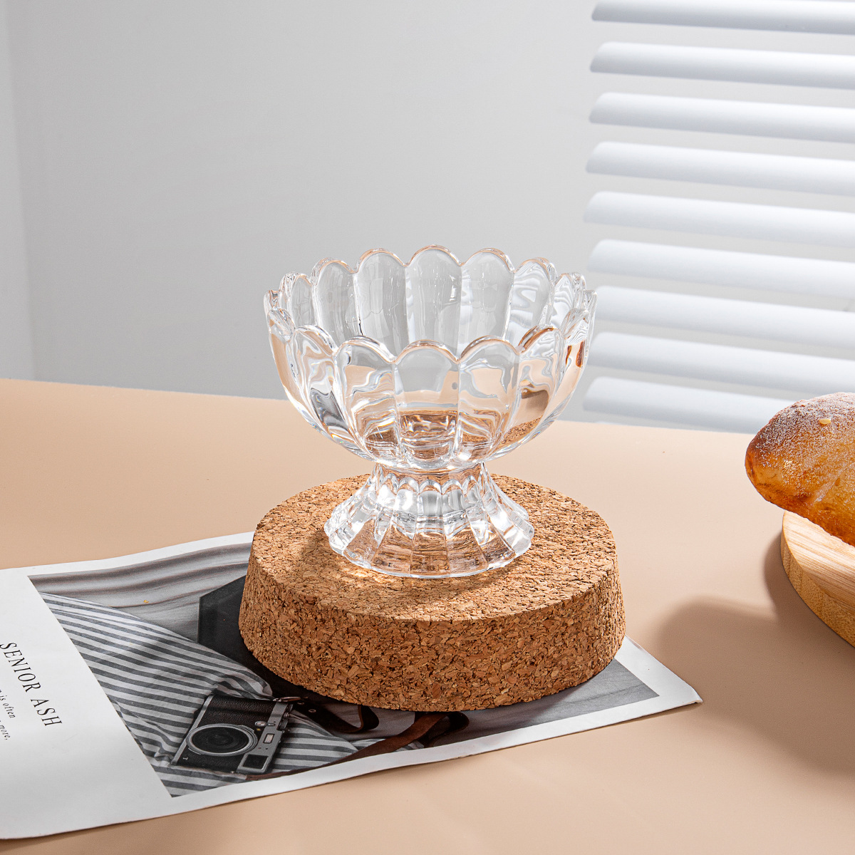 带脚小容量圆形家用雪糕杯玻璃冰淇淋球透明简约休闲吧冷饮杯批发