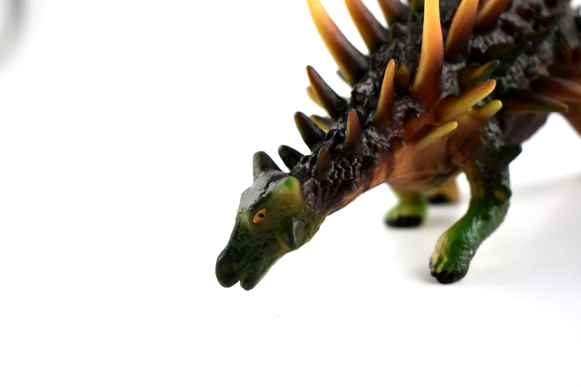 【礼品玩具】 实惠儿童恐龙动物3岁6男孩tpr实心恐龙模型华阳龙