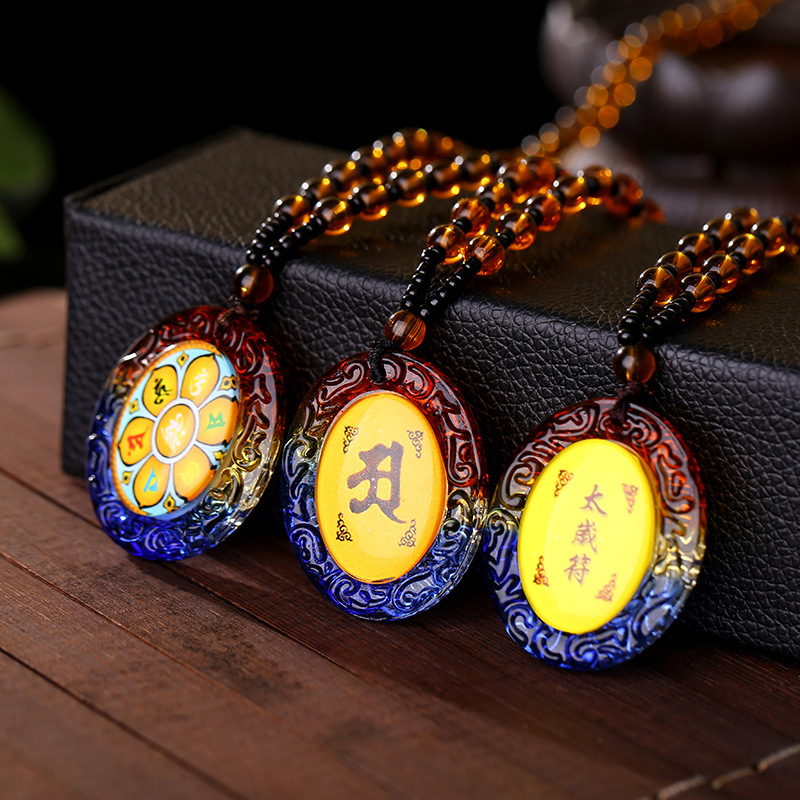 新品楞严咒吊坠琉璃车挂护身符经文佛像唐卡图案像厂家批发