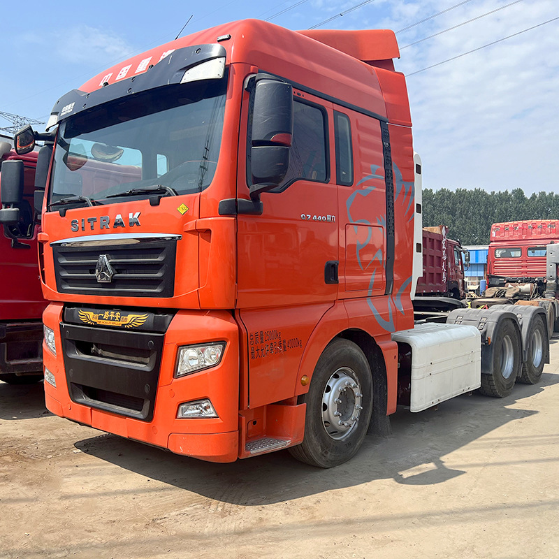 供应出口430马力天然气拖拉机 豪沃汕德卡半挂拖车头 cng卡车头