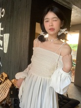 2023新款设计感灯笼袖露肩杏色衬衫女夏季新款小众修身雪纺衫上衣