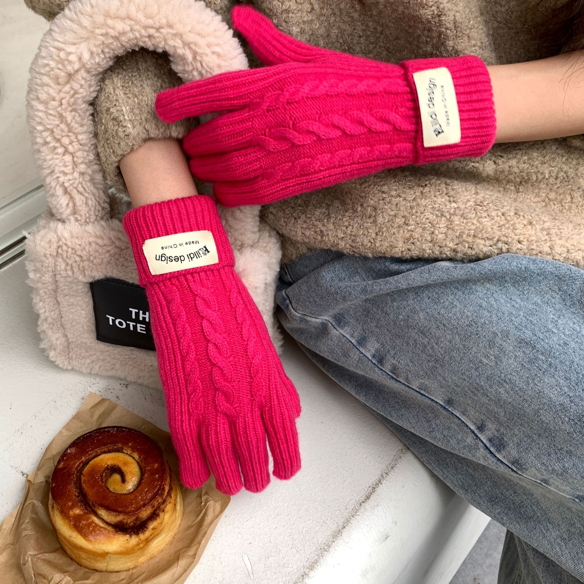 秋冬季新款韩版ins针织毛线纯色麻花手套保暖露指可触屏百搭女潮