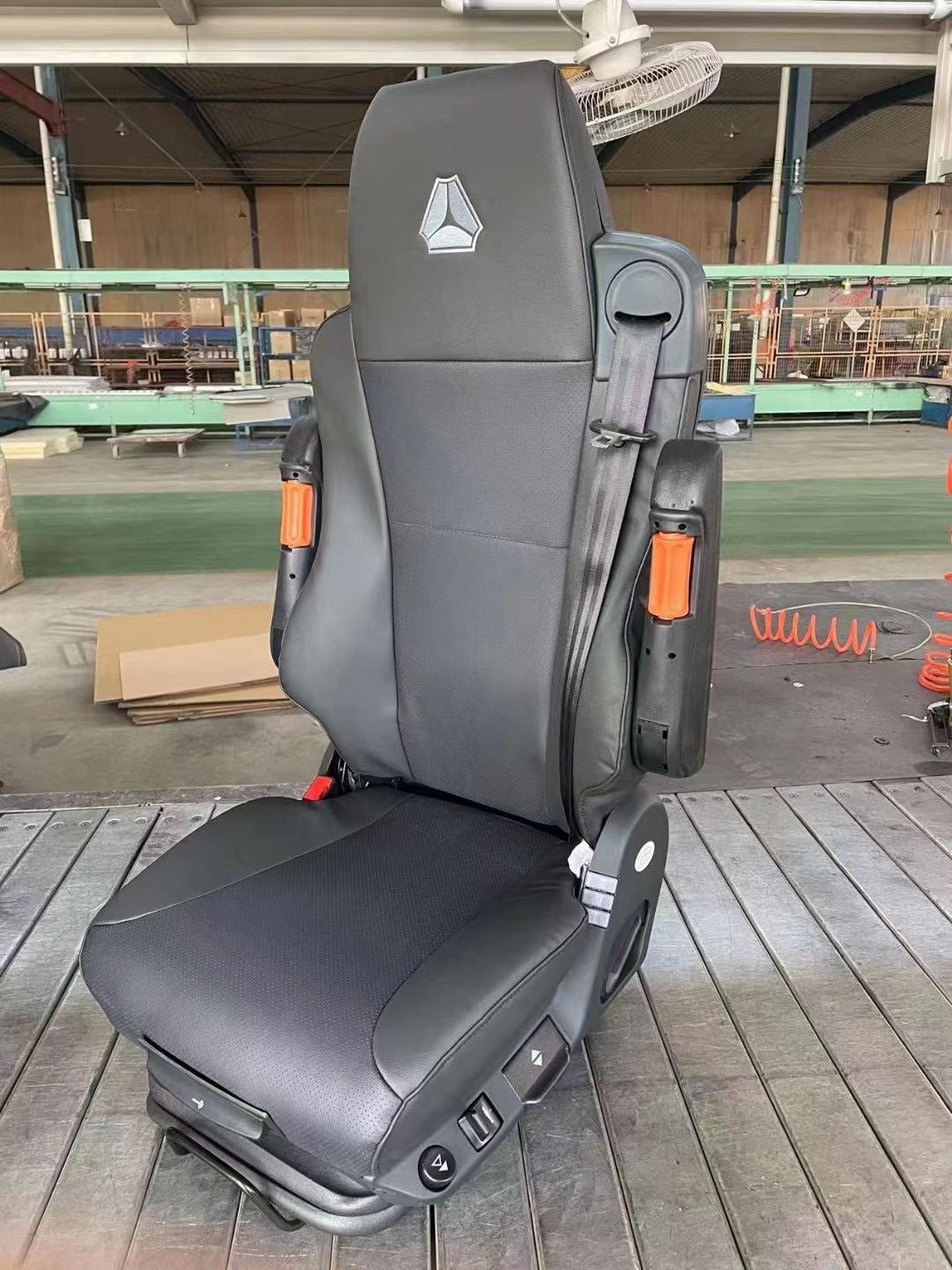 豪瀚n7g航空座椅 江淮航空座椅 价格图片北奔 az1662511016*62400