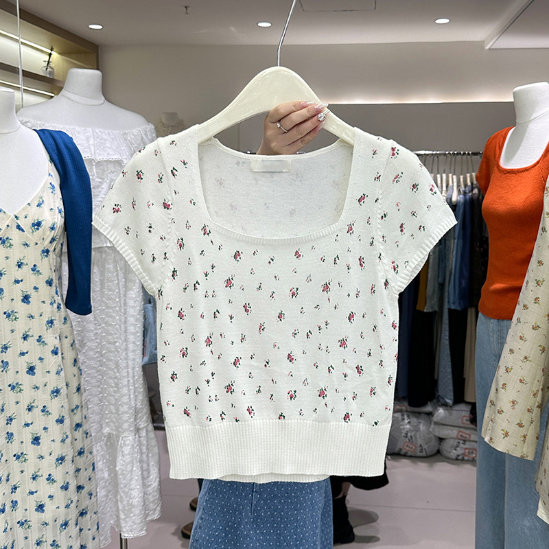 韩系小碎花上衣女春秋女装新款薄款冰丝针织衫短袖方领t恤-阿里巴巴