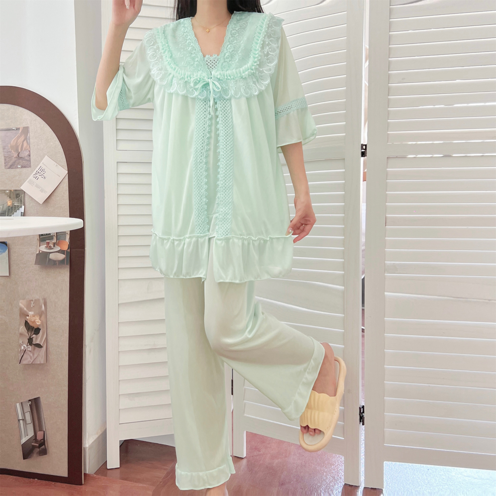 春秋新款纯色v领蕾丝甜美宽松公主风网纱睡衣三件套装女士家居服