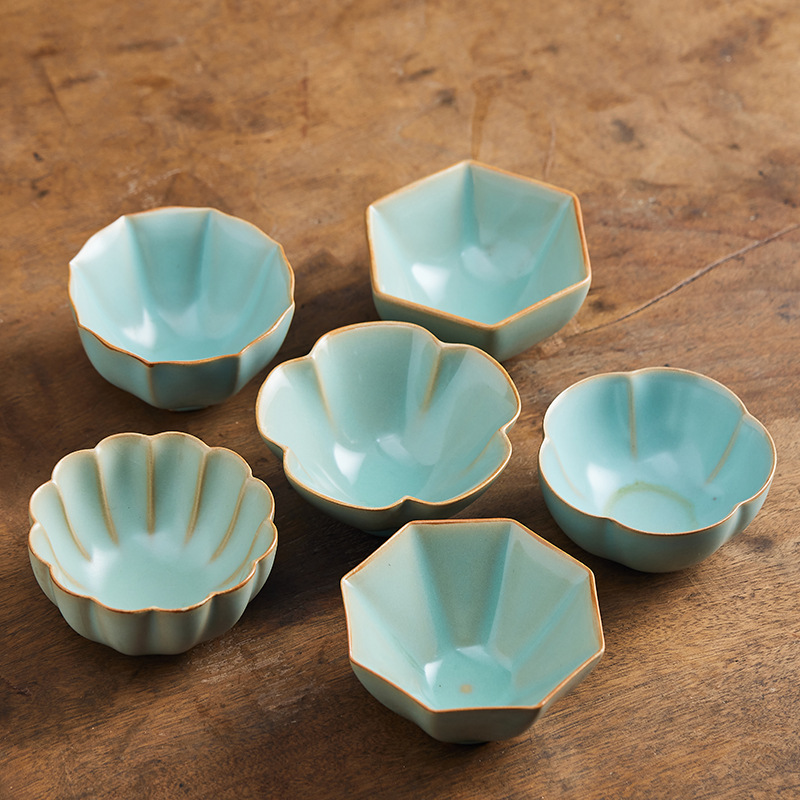 复古汝瓷开片可养小茶杯陶瓷家用功夫茶具主人单杯花瓣八方品茗杯