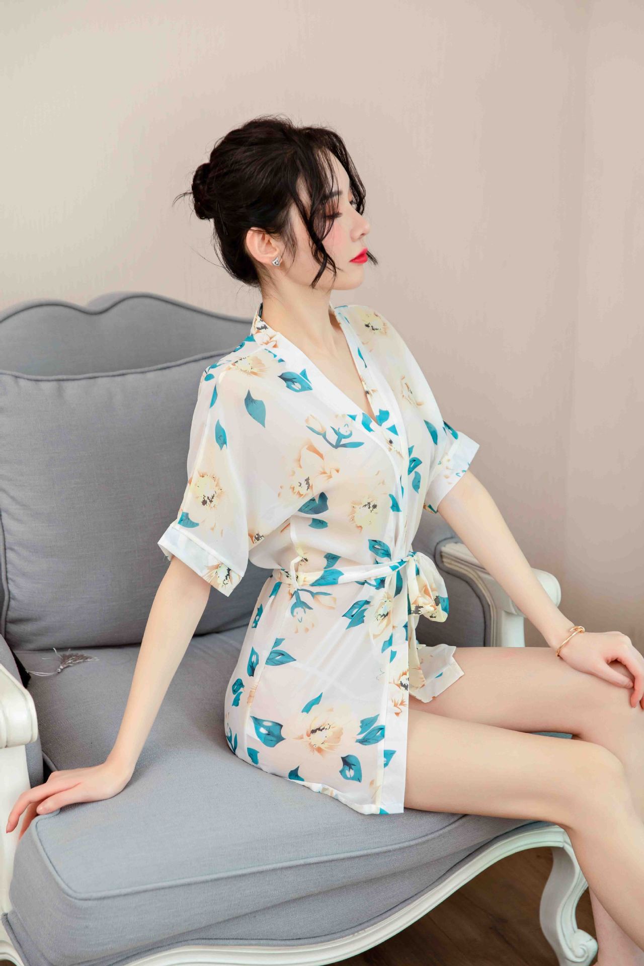 情趣内衣女微透轻薄漏乳雪纺性感诱惑透明睡衣浴袍衬衫短裙装套装