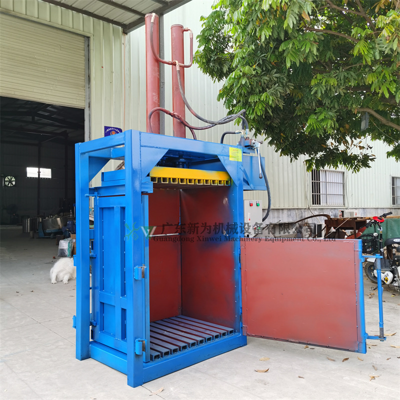 东莞厂家直销油桶压扁机 可乐瓶易拉罐液压打包机 塑料胶纸压包机