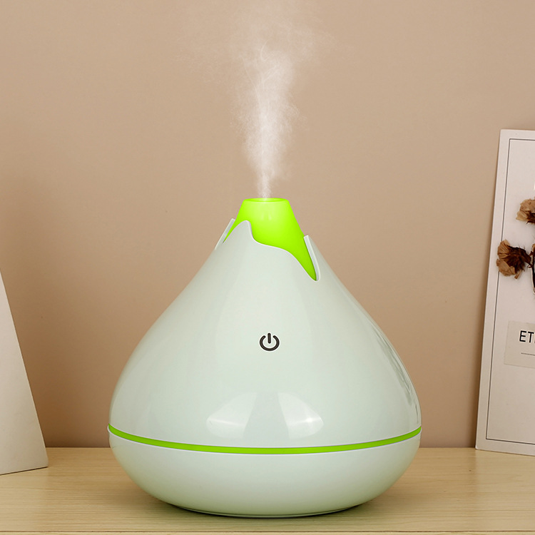 2021 New Desktop USB Humidifier Colorful Night Lamp Home Office Mute Air Aromatherapy Humidifier