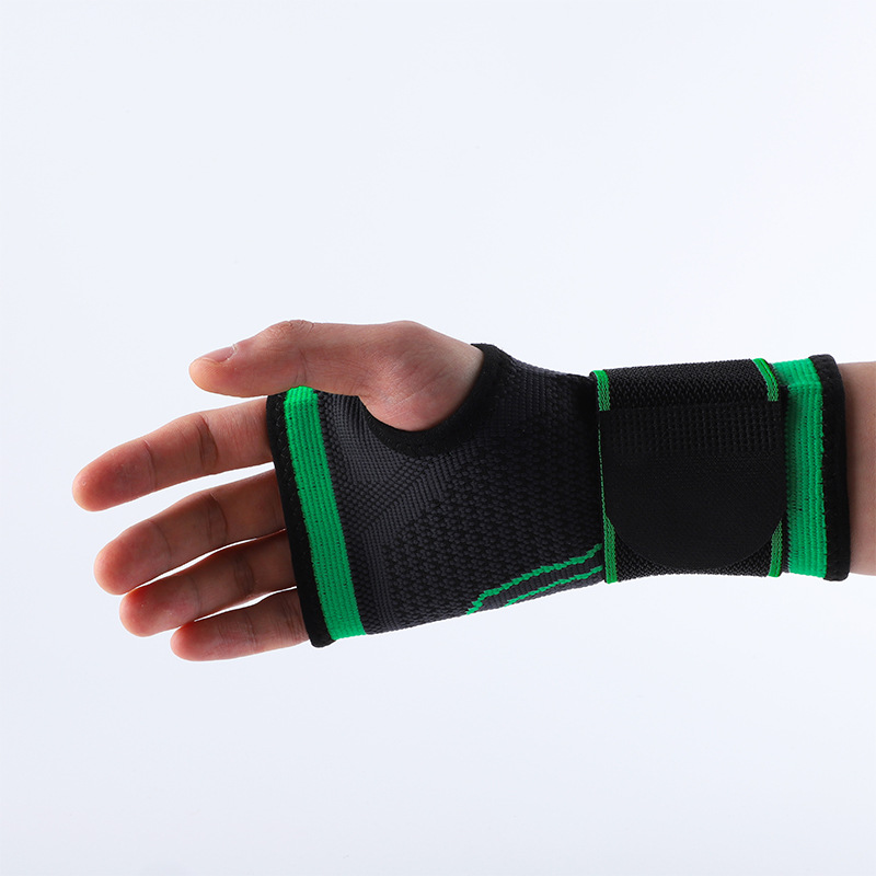 江都运动护具跨境运动加压护腕缠绕弹力羽毛球篮球运动健身手套