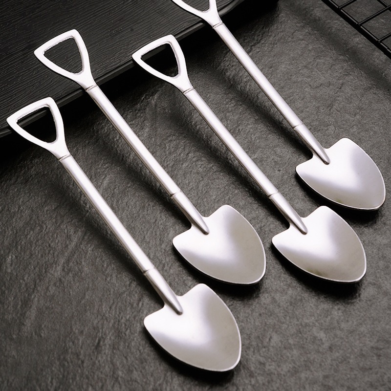 铁锹勺子创意可爱小勺子不锈钢家用吃饭西瓜铁铲勺甜品情侣网红勺
