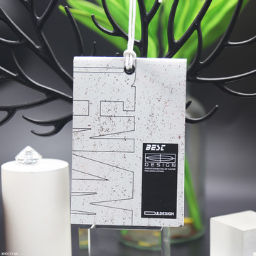 工厂直销单张吊牌新款创意设计标签商标男装女装高档兴煌彤彤