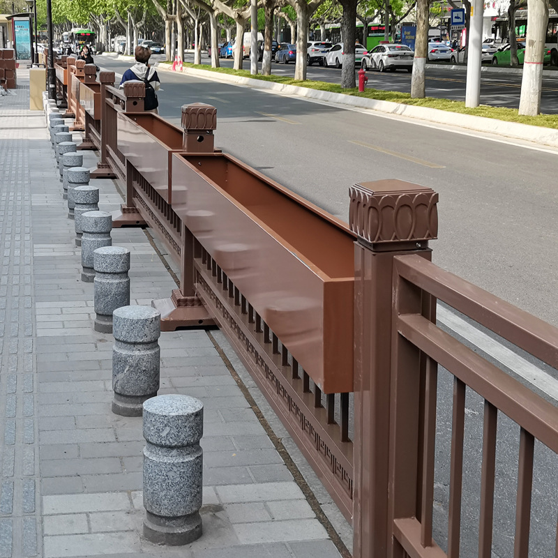 花箱护栏黄金道路护栏铝合金广告隔离杆市政交通京式栏杆马路中央