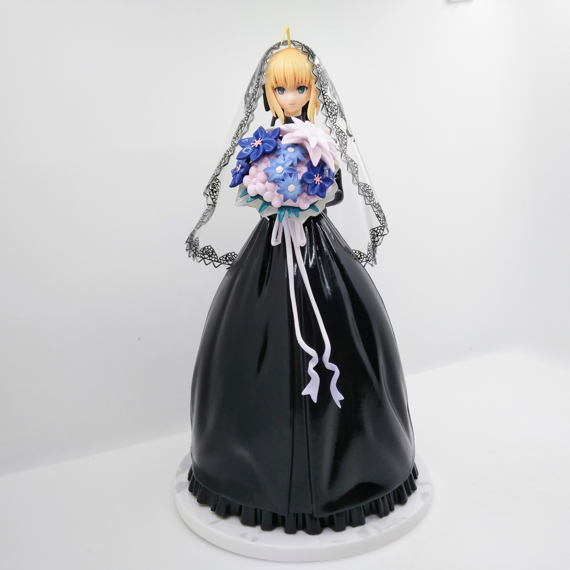 命运之夜 十周年婚纱 塞巴saber 黑色婚纱 限定礼服 盒装手办