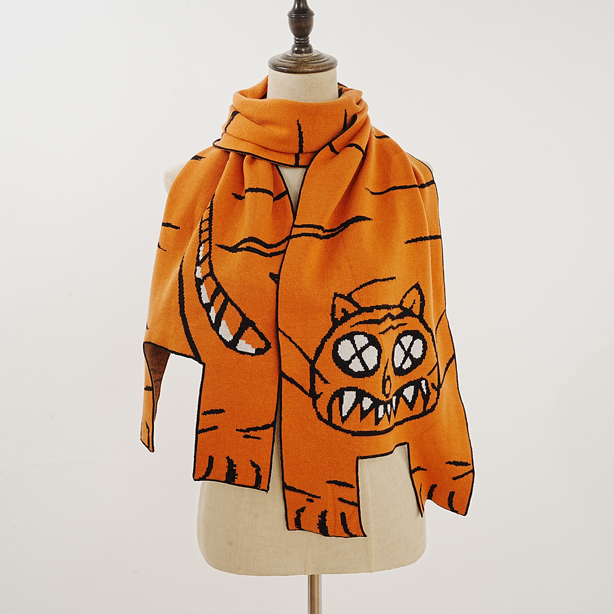 Unisex Orange Jacquard Knitted Wool Cartoon Tiger Shape Halloween Gift Warm Scarf