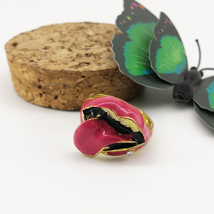 bigbang权志龙gd东永裴太阳sol镶钻烈焰红唇大舌头戒指指环