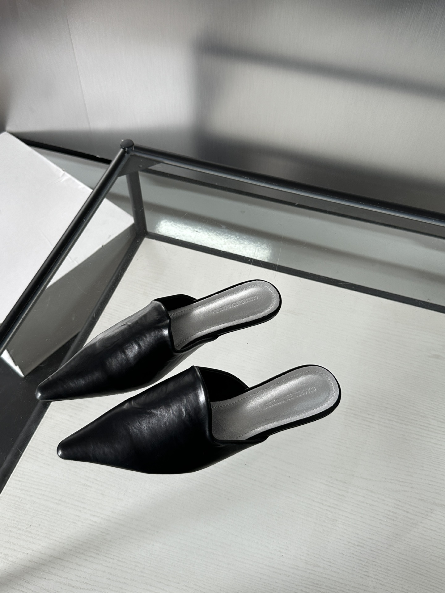 2024年新款尖头平底鞋女鞋外穿包头拖凉拖低跟鞋女-阿里巴巴