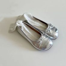 2024新款芭蕾风银色圆头可爱小单鞋女一脚蹬舒适奶奶鞋平底小皮鞋