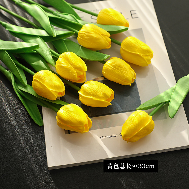 Cross-Border New Home Decoration Single Hand-Feel Pu Mini Tulip Artificial Flower Props Photography Fake Flower Wholesale