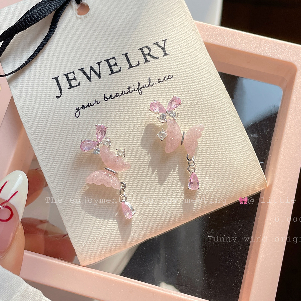 Spring and Summer Pink Butterfly Pendant Zircon Earrings Female Silver Needle New Fresh Cream Sweet Style Niche Personality Earrings