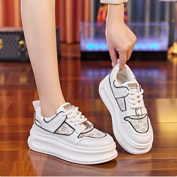网面小白鞋女软底不累脚薄款单鞋轻便透气运动休闲鞋春夏新款潮鞋