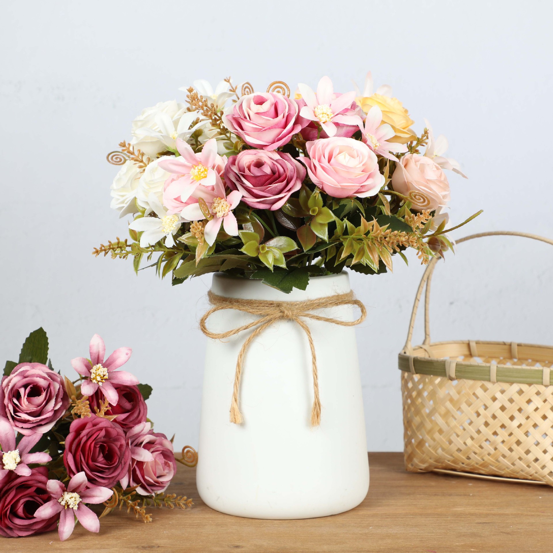 跨境仿真花匠心塑料手工毛线花假花婚庆手捧花花束婚礼工艺品批发