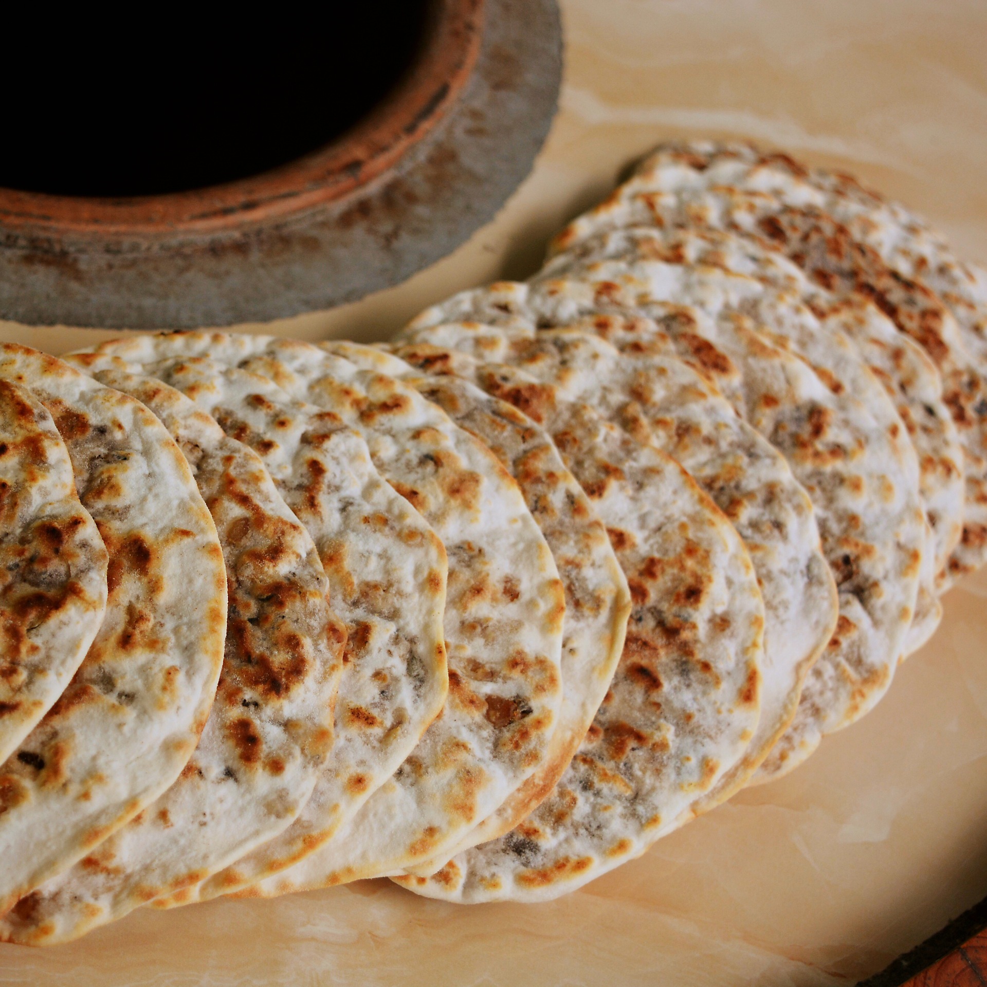 梅菜扣肉饼 黄山特产烧饼梅干菜扣肉饼 炭火锅盔饼网红零食小吃薄-阿