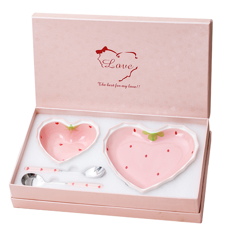 Strawberry Love Bowl Internet Celebrity Best-Seller on Douyin Salad Bowl Cute Pink Girly Heart Ceramic Rice Bowl Gift Box Set