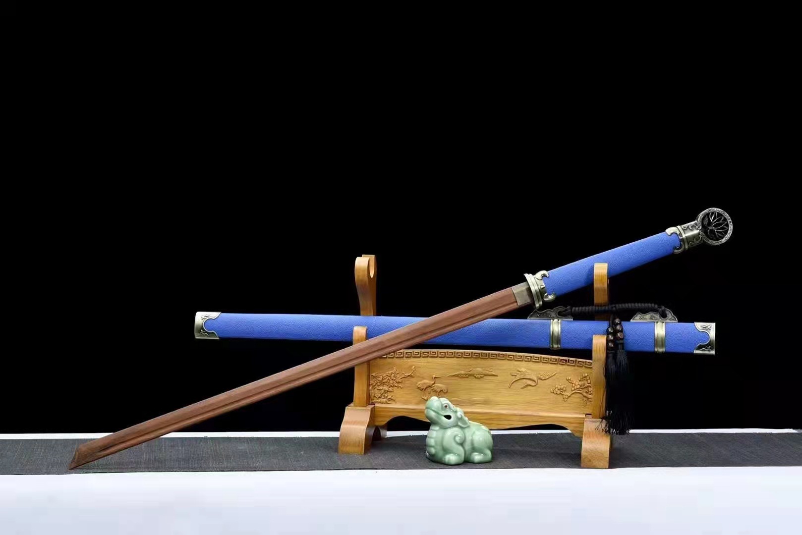 实木刀鞘包蓝色皮革,环首合金装具木制裴东来唐刀商品描述是否跨境