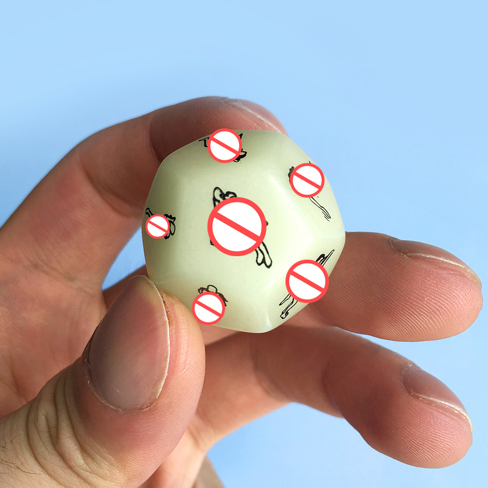 十二12面情趣sm夜光性姿势骰子夜晚发光绿色子甩子教学调情性用品