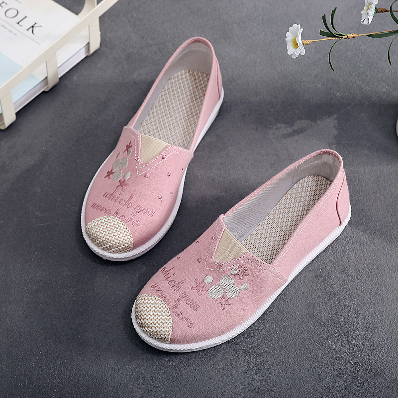 Customized Spring and Autumn New Women's Shoes Old Beijing Cloth Shoes Pumps Middle-Aged and Elderly Casual Internet Celebrity Canvas Shoes Breathable Non-Slip Soft Bottom