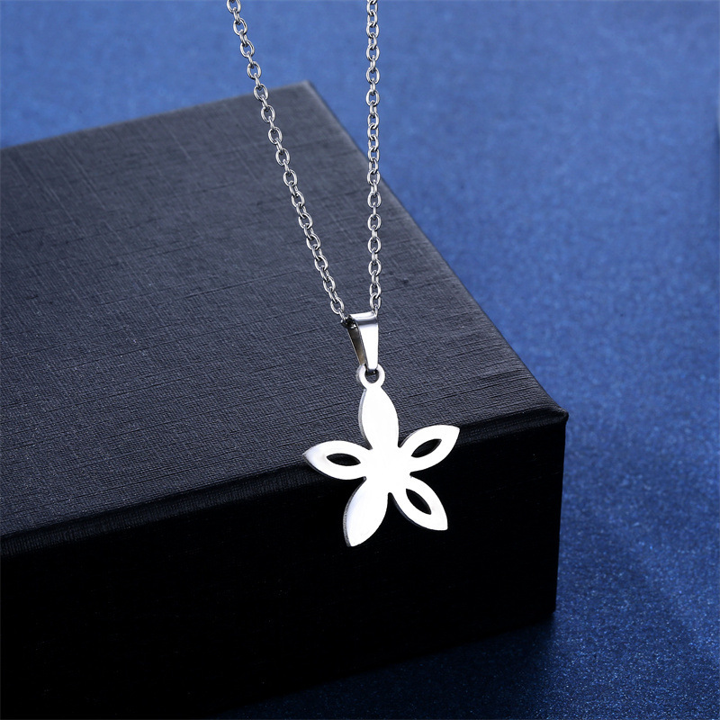 Stainless Steel Flower Necklace Necklace Small Flower Clavicle Chain Earings Set Japanese and Korean Five-Pointed Star Pendant Girls Gifts