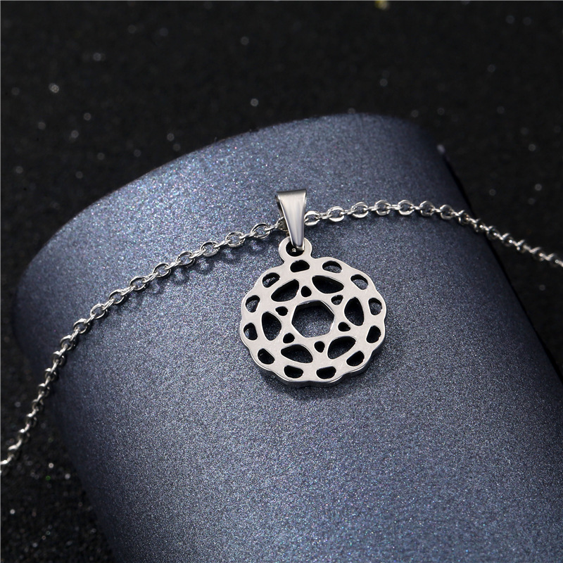 South American Stainless Steel Star DIY Pendant Fashion New Simple Style Romantic Aura Titanium Steel Hexagram Necklace Ornament