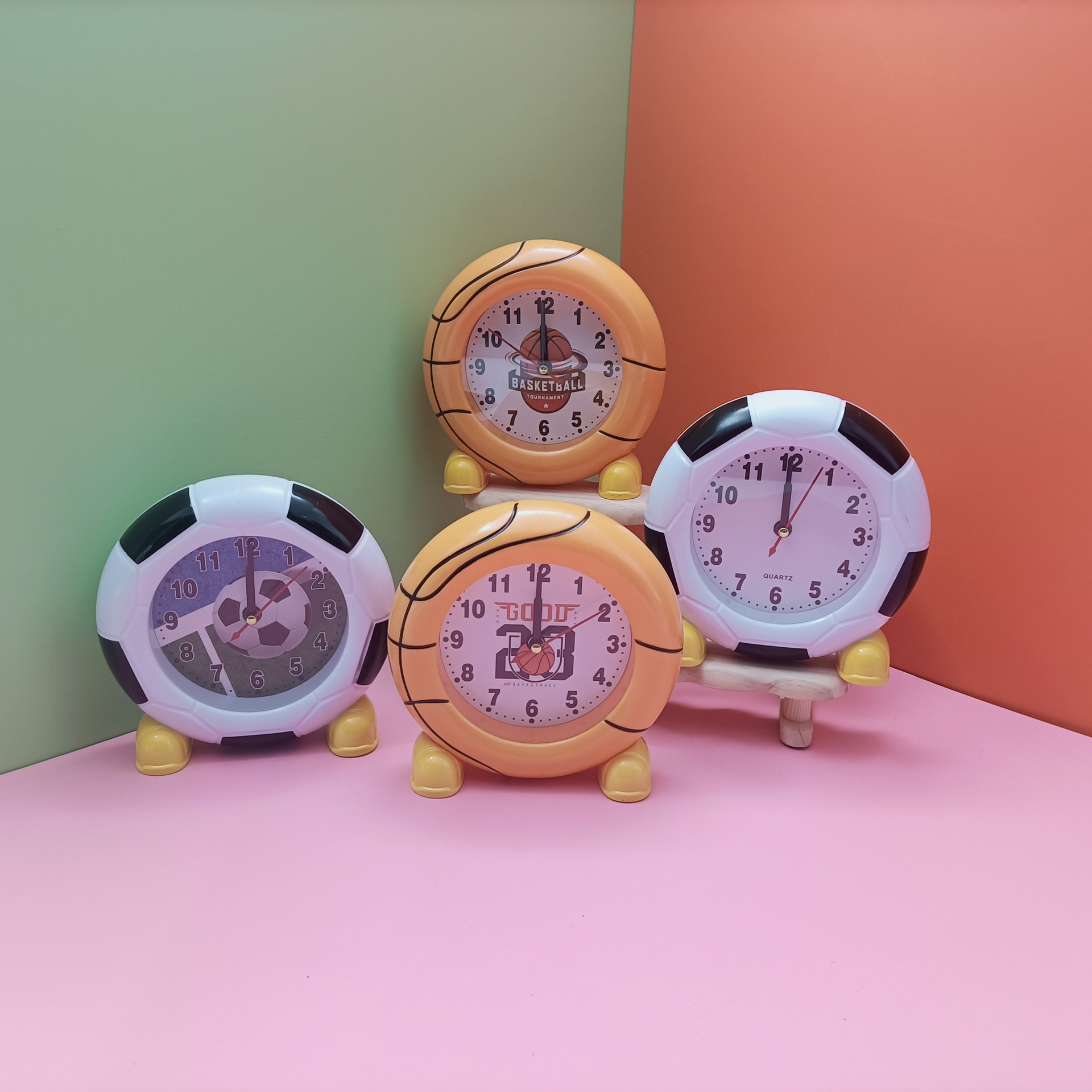 new creative fashion simple cartoon table type student household desk bedside cute children fun little alarm clock