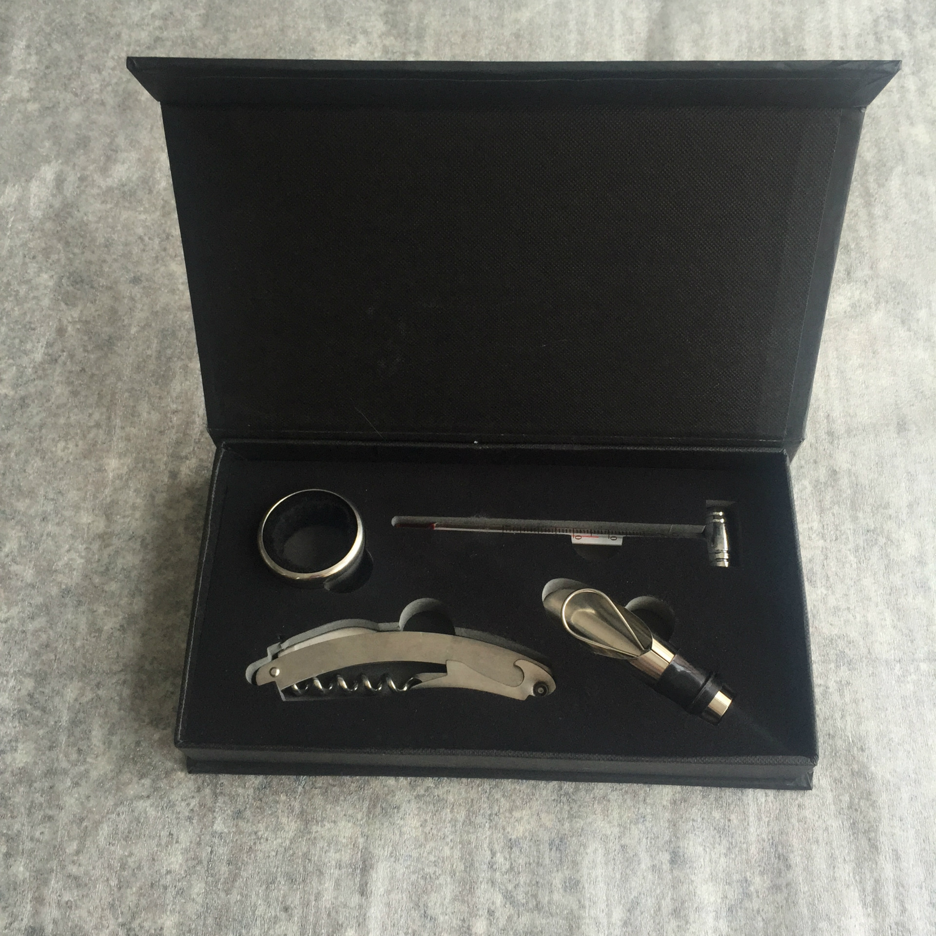 供应黑色圆盒红木酒具礼品小工具套装组合三件套红酒开瓶器套装