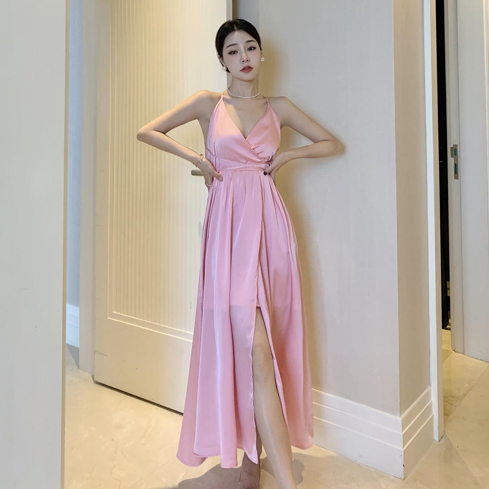 高级感醋酸缎面吊带裙超仙女粉色露背性感开叉礼服长裙度假连衣裙