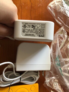 新款华为光猫白色12v2a电源适配器ws851荣耀pro路由器监控充电器