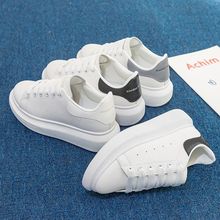 2024新款小白鞋女板鞋白色运动跑步球鞋轻便潮流学生韩版老爹白鞋
