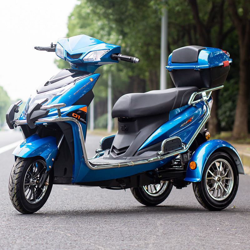 电动三轮车成人电瓶车家用新款老年代步车男女士山区爬坡摩托车