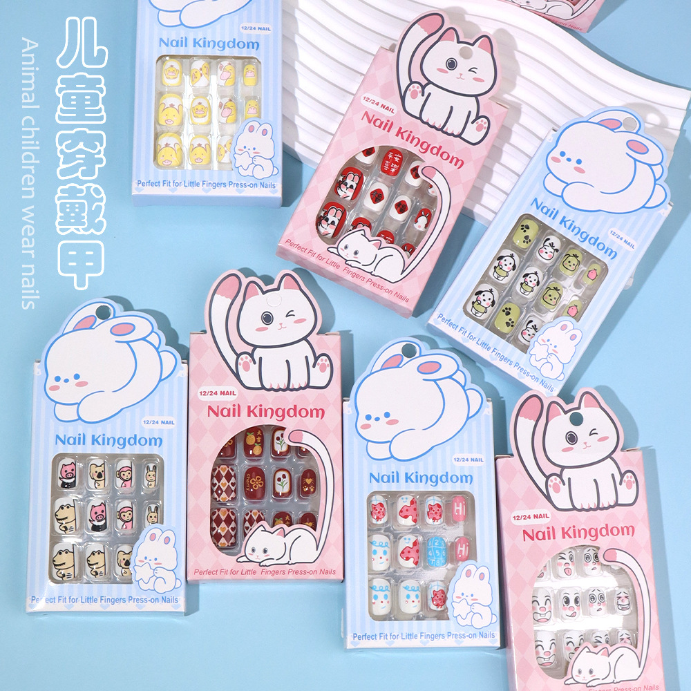 finished cartoon children wear 24 pieces boxed sweet cute children removable fake nails nail stickers